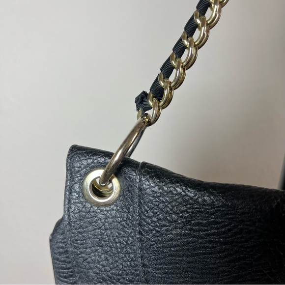 Olivia Joy New York Black Crossbody Bag with Shoulder Strap - Picture 6 of 16